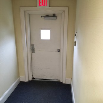 Ramada Seekonk Providence Area - Broken security door - Hotels Near Me - Seekonk, Massachusetts Ramada Seekonk Providence Area - Broken security door - Hotels Near Me - Seekonk, Massachusetts