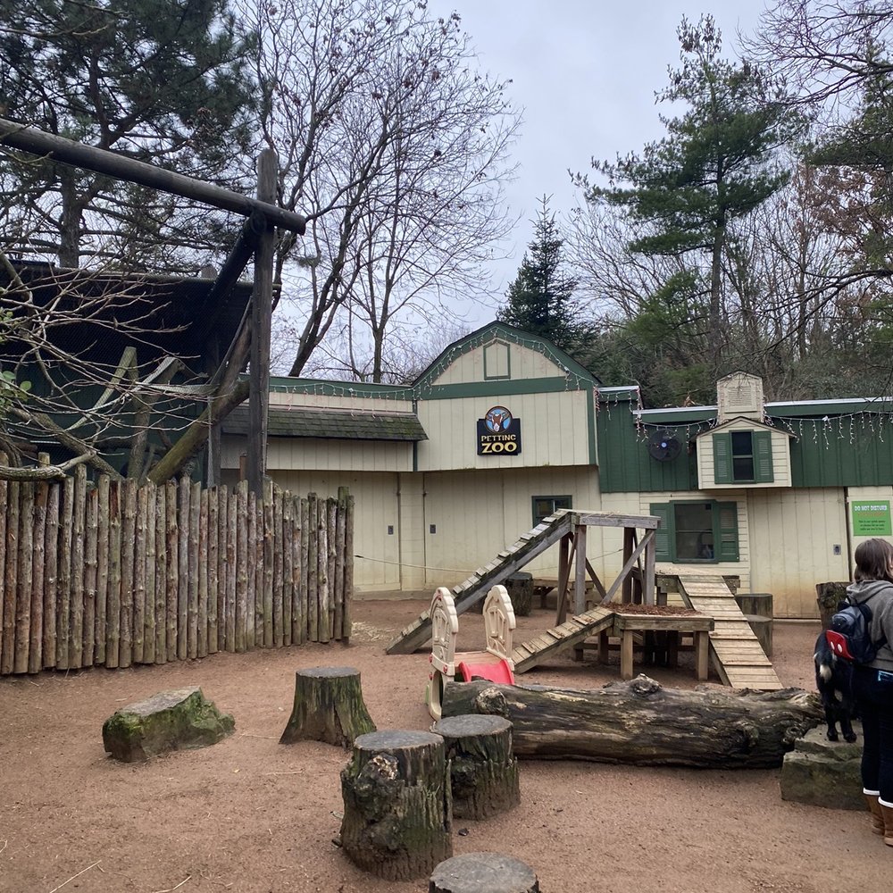 Childrens Zoo - Petting Zoos Near Me - Cincinnati, Ohio