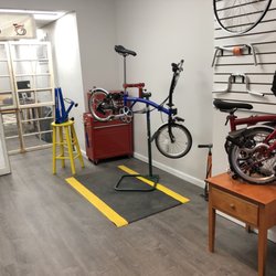 Trophy Bikes - Trophy Bikes: selling + servicing BROMPTON folder bikes since 2003. We have a good stock of repair parts to keep your Brompton happy!