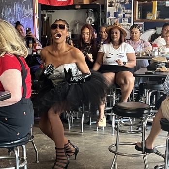 Nellie's Sports Bar - Another fabulous queen - Gay Bars Near Me - Washington, DC, District of Columbia Nellie's Sports Bar - Another fabulous queen - Gay Bars Near Me - Washington, DC, District of Columbia