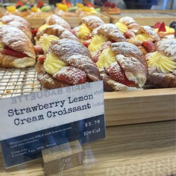 Paris Baguette - Patisserie/Cake Shop Near Me - Pittsburgh, Pennsylvania Paris Baguette - Patisserie/Cake Shop Near Me - Pittsburgh, Pennsylvania