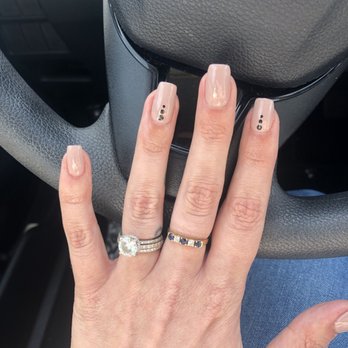 Breathe Nail Spa - Nail Salons Near Me - Round Rock, Texas