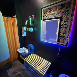 Altered States Wellness Richardson - Neon float room