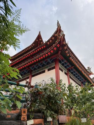 Thean Hou Temple by null