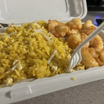 Mr King Food Kitchen - a takeout container with rice and shrimp - Chinese Near Me - Brooklyn, New York Mr King Food Kitchen - a takeout container with rice and shrimp - Chinese Near Me - Brooklyn, New York