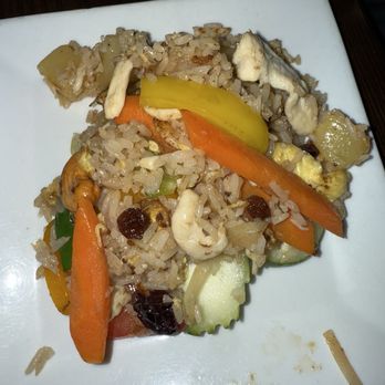 Williamsburg Thai Cuisine - Small plate of pineapple fried rice - Thai Near Me - Brooklyn, New York Williamsburg Thai Cuisine - Small plate of pineapple fried rice - Thai Near Me - Brooklyn, New York
