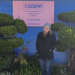 Flossophy The Dental Hygiene Practice - Jennifer de'Lavigne