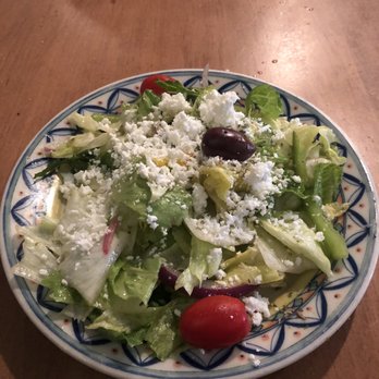 Mezes - Salad that comes with entree - Greek Near Me - Toronto, Ontario