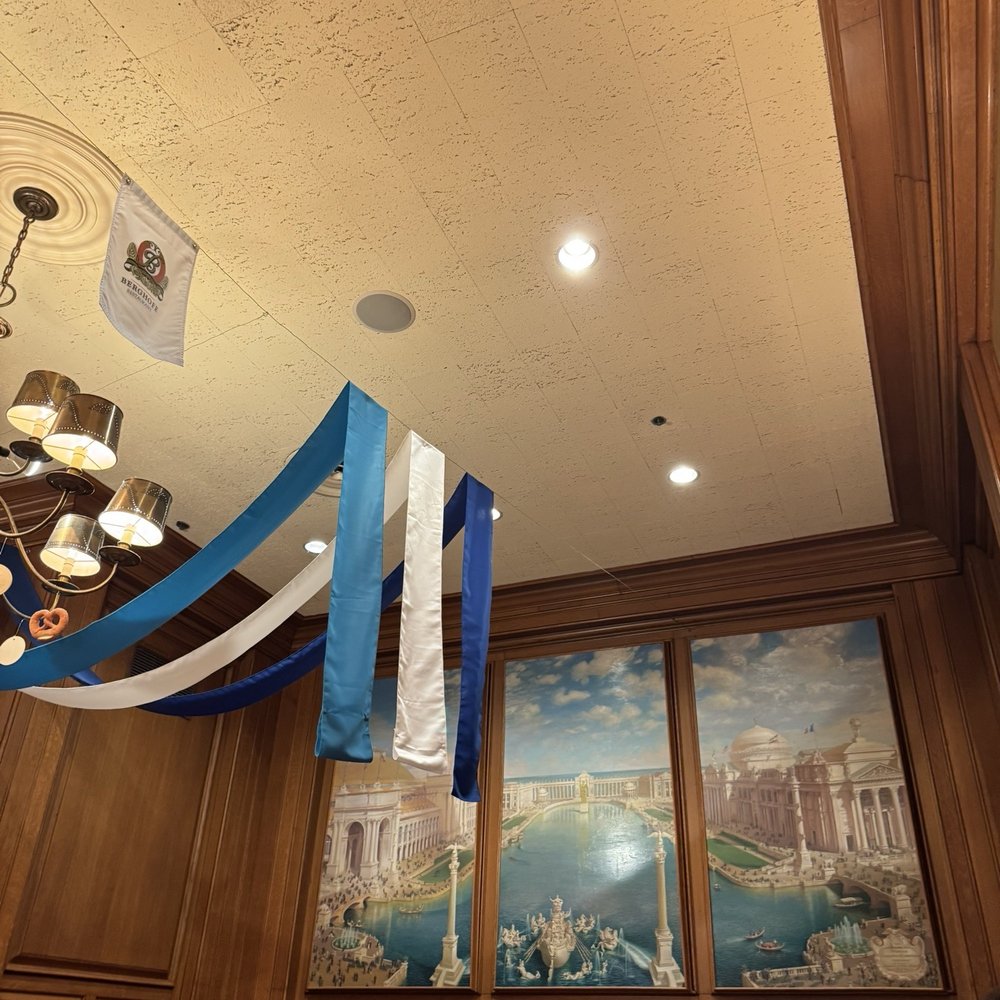 The Berghoff Restaurant - Bars Near Me - Chicago, Illinois The Berghoff Restaurant - Bars Near Me - Chicago, Illinois