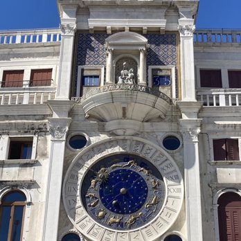 Basilica di San Marco - Outside - Landmarks & Historical Buildings Near Me - Venezia, VE Basilica di San Marco - Outside - Landmarks & Historical Buildings Near Me - Venezia, VE