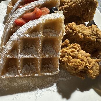 3D’s Krazy Kitchen Bar & Lounge - Chicken & Wafflea - Hookah Bars Near Me - Humble, Texas 3D’s Krazy Kitchen Bar & Lounge - Chicken & Wafflea - Hookah Bars Near Me - Humble, Texas