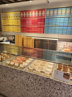 Tong Heng Traditional Cantonese Pastries by null