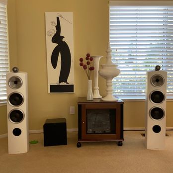 Magnolia Design Center - Kevin's B&W 804D3 from Magnolia. Art piece is “Crescendo” by Great Big Canvas. - Home Theatre Installation Near Me - Santa Rosa, California Magnolia Design Center - Kevin's B&W 804D3 from Magnolia. Art piece is “Crescendo” by Great Big Canvas. - Home Theatre Installation Near Me - Santa Rosa, California