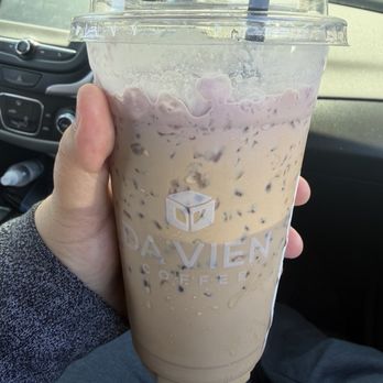 Da Vien Coffee - UBE cream latte - Coffee & Tea Near Me - Long Beach, California Da Vien Coffee - UBE cream latte - Coffee & Tea Near Me - Long Beach, California