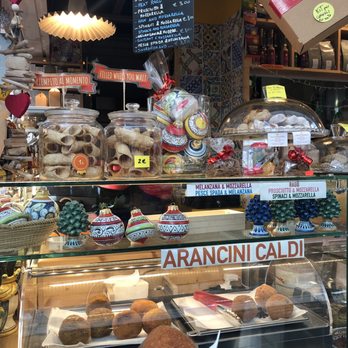 Mercato di Testaccio - Farmers Market Near Me - Rome, RM