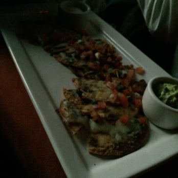 IPIC Pasadena - Nachos - Cinema Near Me - Pasadena, California