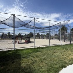 Mulligans Golf & Games - Batting cages