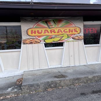 El Huarache - the front of a restaurant - Mexican Near Me - Lexington, Kentucky El Huarache - the front of a restaurant - Mexican Near Me - Lexington, Kentucky
