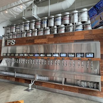 Park Social - 30 taps! - Bars Near Me - San Diego, California Park Social - 30 taps! - Bars Near Me - San Diego, California