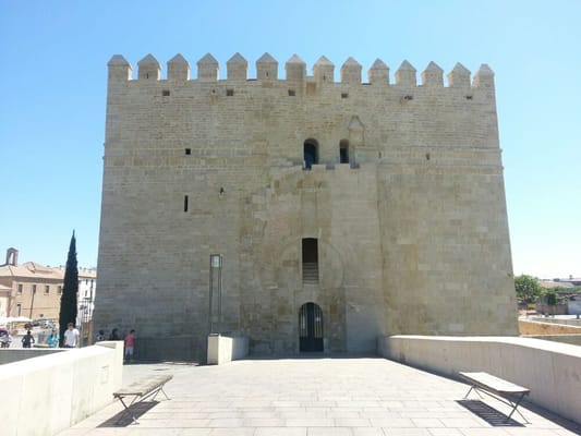 Torre de la Calahorra by null