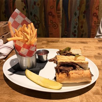 Victorias Pizzeria - Philly cheesesteak - Pizza Near Me - Virginia Beach, Virginia