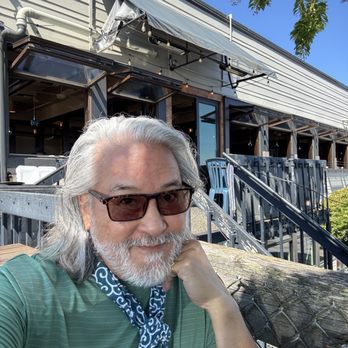 BluWater Bistro - I am a Fan for this decades long establishment on Lake Washington. - American Near Me - Seattle, Washington
