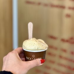 Bacio di Latte - Pistachio - the best!