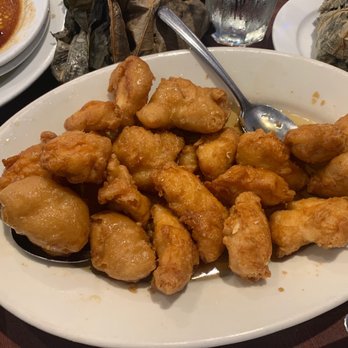 Kon Chau Restaurant - Left the whole order of honey garlic chicken - Dim Sum Near Me - Miami, Florida