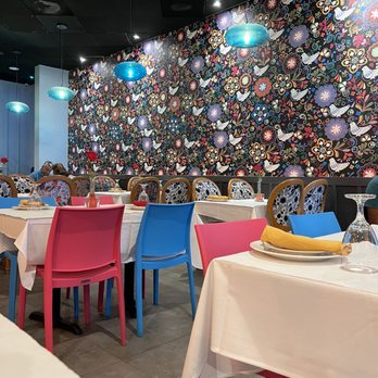 Zaika Weston - Seating area (indoor) - Indian Near Me - Sunrise, Florida Zaika Weston - Seating area (indoor) - Indian Near Me - Sunrise, Florida
