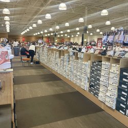 DSW Designer Shoe Warehouse