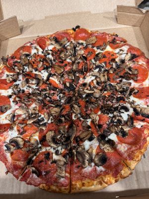 NEW YORK PIZZA - Updated October 2025 - 52 Photos & 50 Reviews - 1046