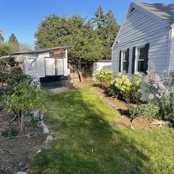 Carrillo's Landscaping - Plants are trimmed and cleaned up - Landscaping Near Me Carrillo's Landscaping - Plants are trimmed and cleaned up - Landscaping Near Me