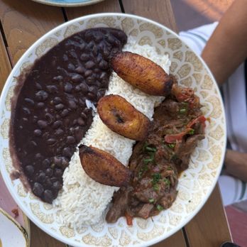 La Cañita - Latin American Near Me - Kendall, Florida