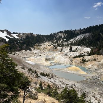 Lassen Volcanic National Park - Parks Near Me - Mineral, California
