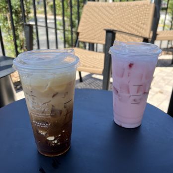 Starbucks - Coffee & Tea Near Me - Clermont, Florida Starbucks - Coffee & Tea Near Me - Clermont, Florida