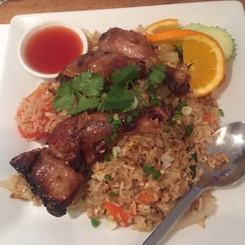 Djan's Thai Restaurant - Djan fried rice - Thai Near Me - Seattle, Washington
