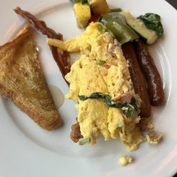 a plate of breakfast food a plate of breakfast food