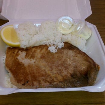 Ray's Café - American Near Me - Honolulu, Hawaii