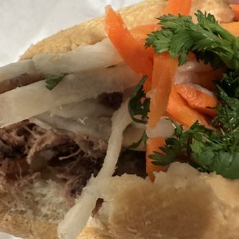 Kettles Vietnamese Bistro - Oxtail banh mi - Vietnamese Near Me - Santa Rosa, California Kettles Vietnamese Bistro - Oxtail banh mi - Vietnamese Near Me - Santa Rosa, California