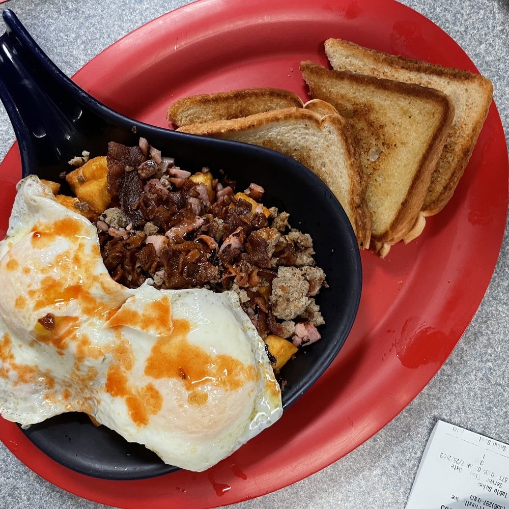 Carolina's Diner - Diners Near Me - Greensboro, North Carolina
