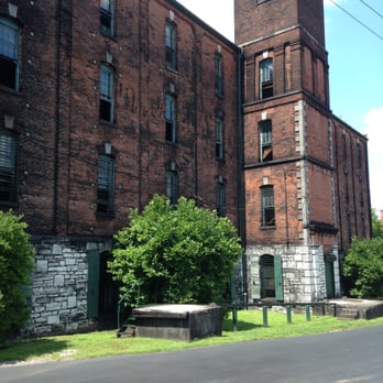 Buffalo Trace Distillery - Distilleries Near Me - Frankfort, Kentucky