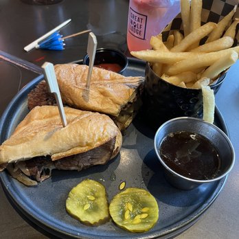 Fireside - Poconos - French Dip - Burgers Near Me - Pocono Township, Pennsylvania Fireside - Poconos - French Dip - Burgers Near Me - Pocono Township, Pennsylvania