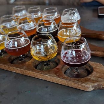 Firestone Walker - Paso Robles - Beer Flights - Breweries Near Me - Paso Robles, California Firestone Walker - Paso Robles - Beer Flights - Breweries Near Me - Paso Robles, California