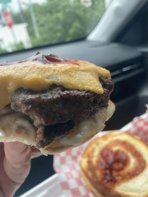 trump burger by null