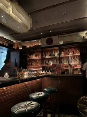 Monterrey Bar by null