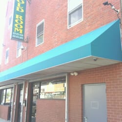 Gold Room - 520 Edmonton ave