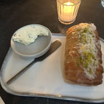 Crown Shy - Pesto bread - New American Near Me - New York, New York