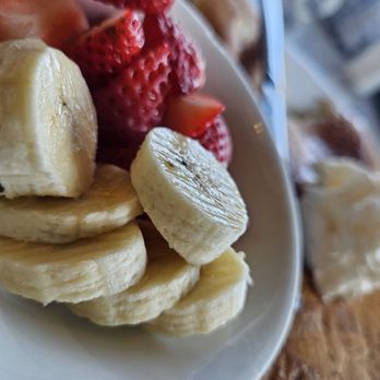 Spiros Diner - Breakfast & Brunch Near Me - Freemansburg, Pennsylvania Spiros Diner - Breakfast & Brunch Near Me - Freemansburg, Pennsylvania
