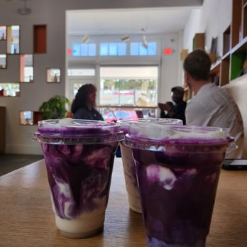 Un Caffe - Ube Einspänner - Coffee & Tea Near Me - Houston, Texas Un Caffe - Ube Einspänner - Coffee & Tea Near Me - Houston, Texas