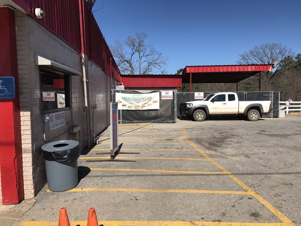 BROOKS GROCERY & GAS Updated August 2024 4609 E State Highway 103